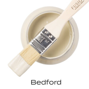 Fusion Mineral Paint Bedford neutral grå möbelfärg